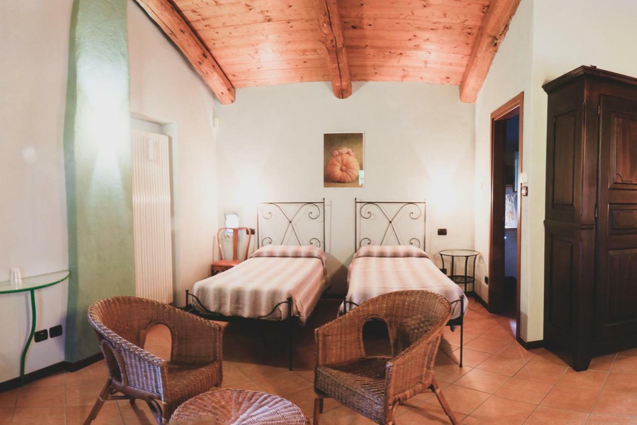 Agriturismo Fiori Di Zucca Fossano Dış mekan fotoğraf